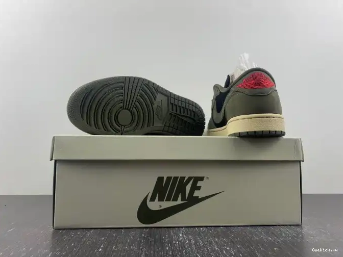 One Kick SCOTT OLIVE' TRAVIS JORDAN AIR LOW DM7866-002 OG SP 1 X 'BLACK 0615